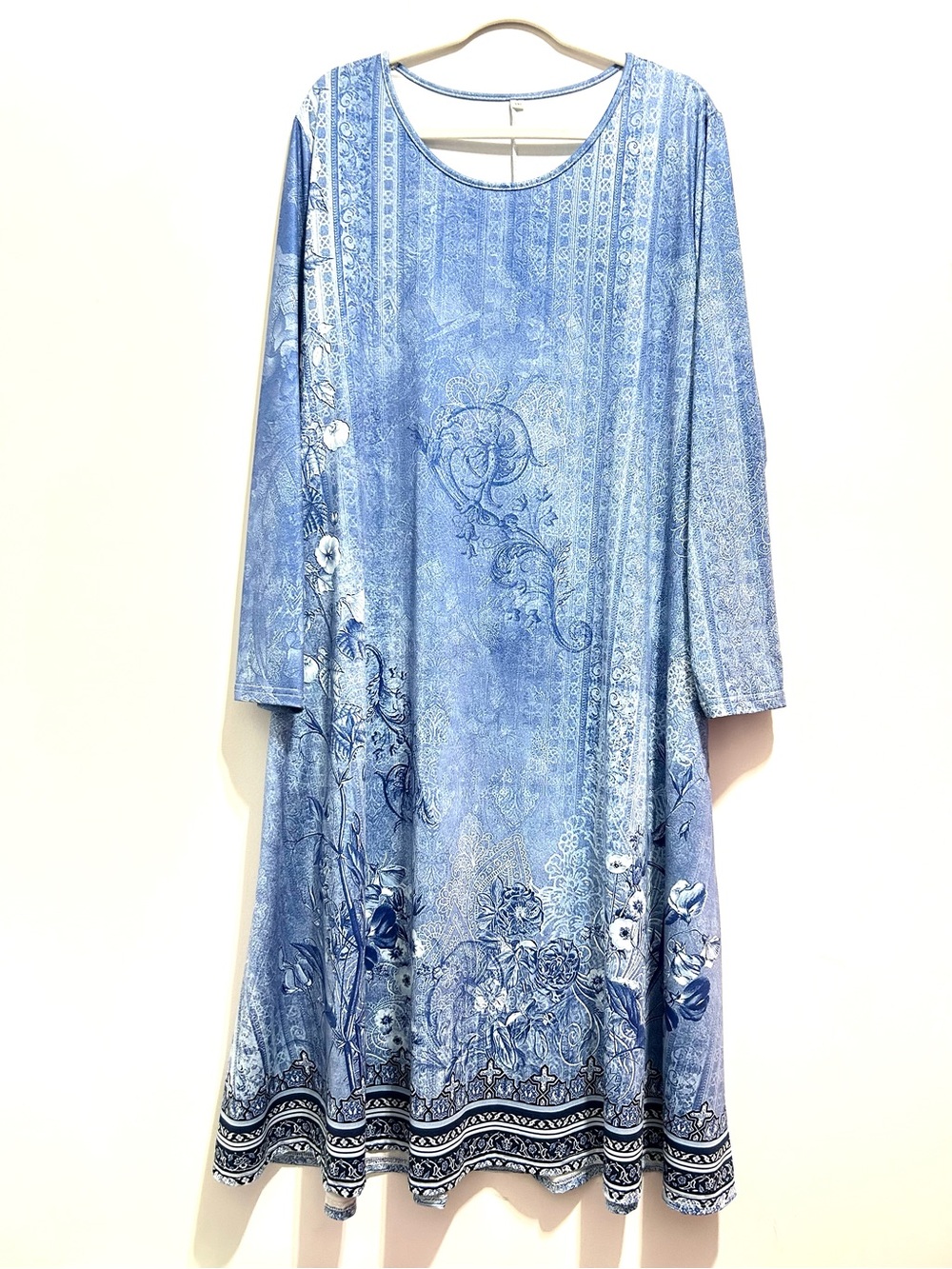 Light Blue Floral Scoop-Neck Tunic Dress